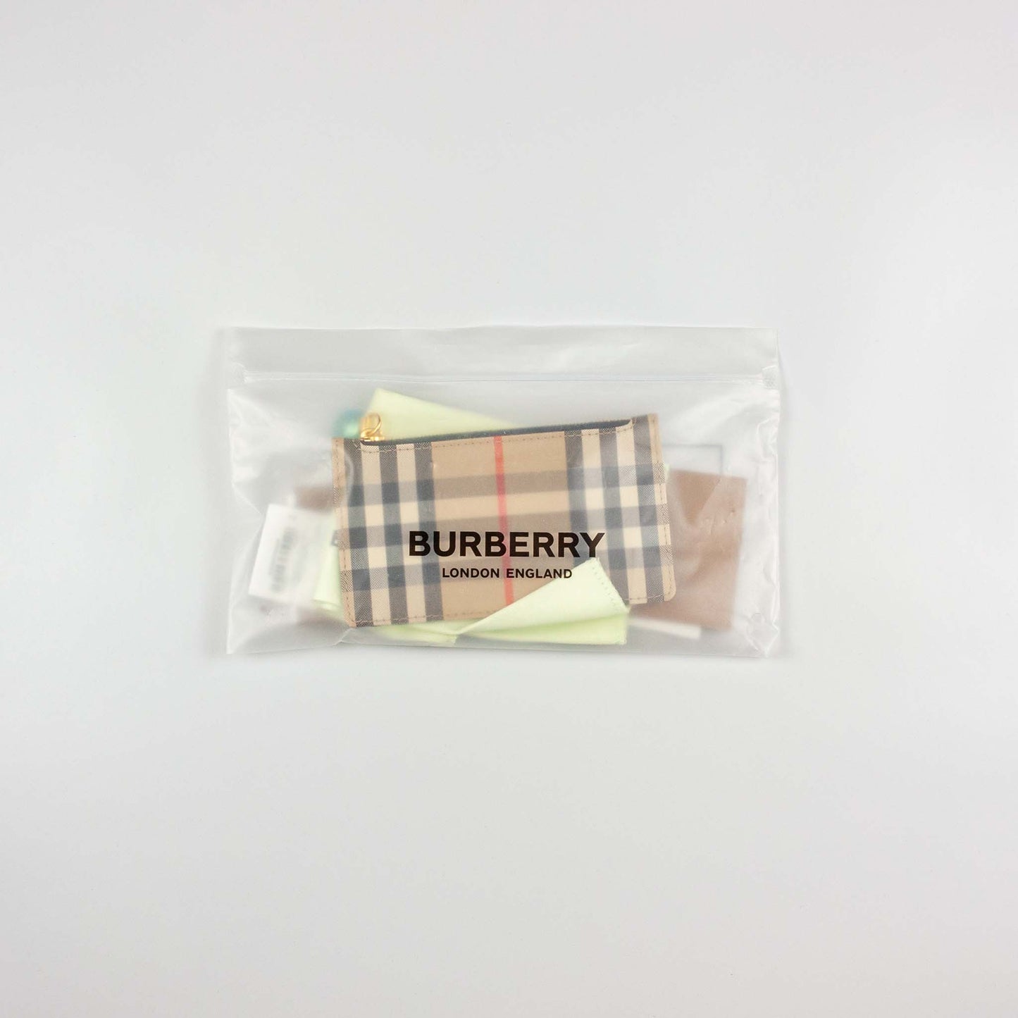 Burberry Vintage Check Zipped Leather Cardholder