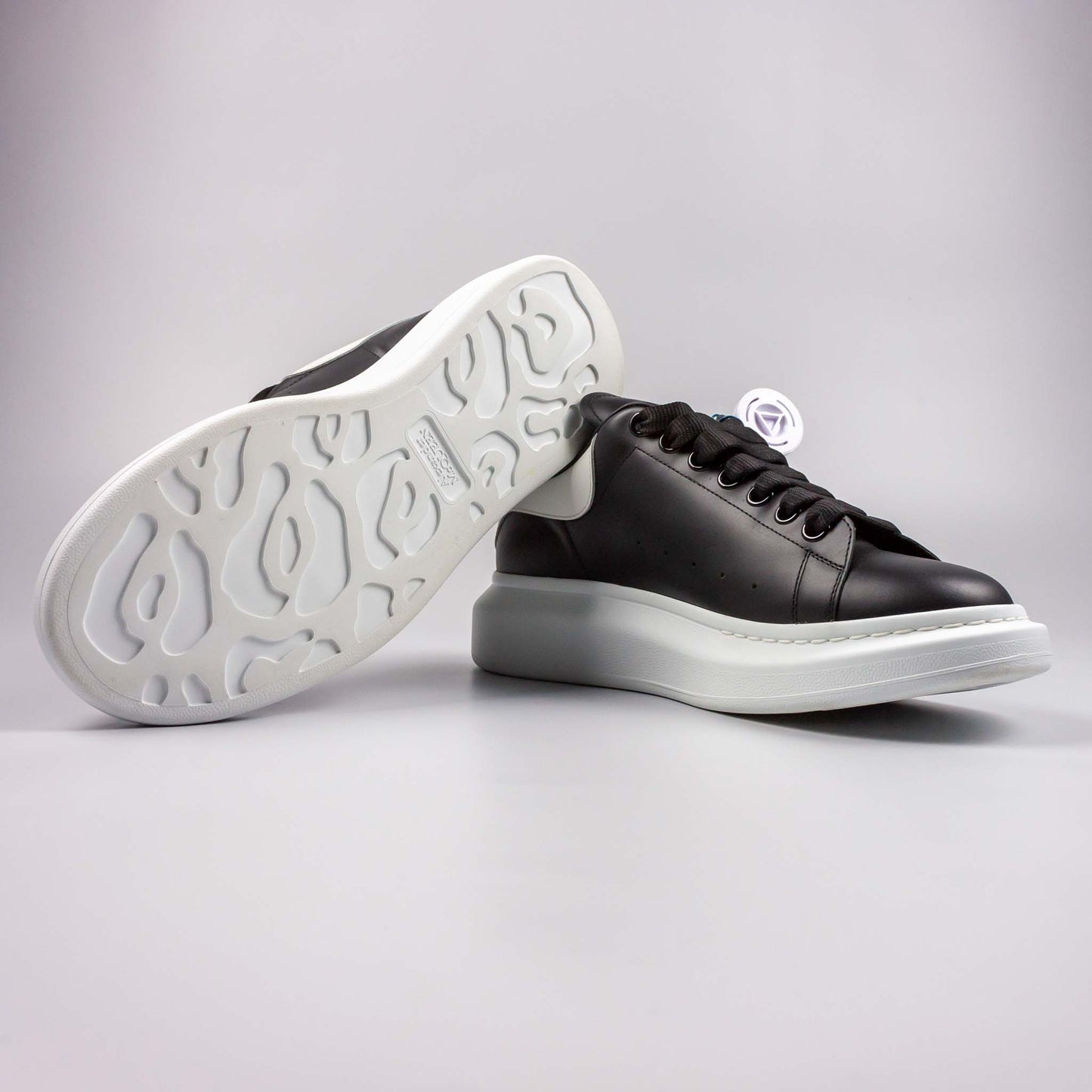 Alexander McQueen Oversized Sneaker - Black/White (Size UK:8)