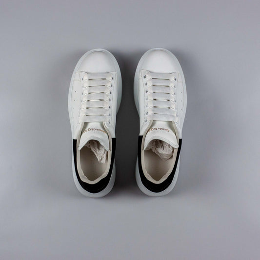 Alexander McQueen Oversized Sneaker - White/Black (Size EU:41)