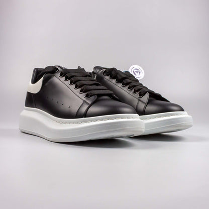 Alexander McQueen Oversized Sneaker - Black/White (Size UK:8)